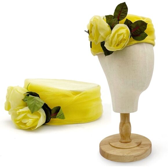 Vintage 1950s Lemon Yellow Pillbox Hat with Roses & Tulle Netting Union Made USA - Picture 2 of 14